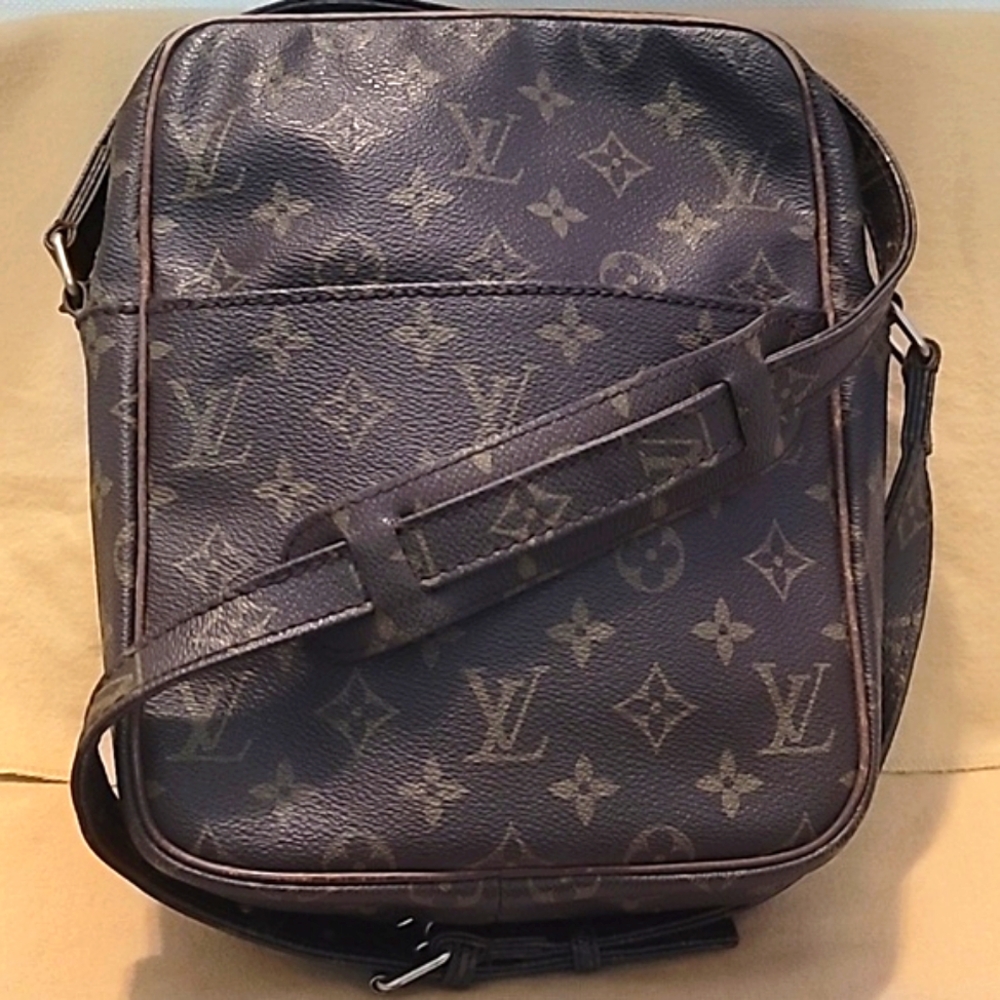 Vintage Louis Vuitton Crossbody Bag